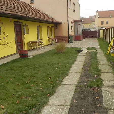 Guest Azucki Guest house 4*