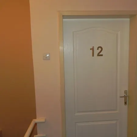 Guest Azucki Guest house *