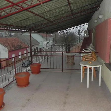 Guest house Guest Azucki Novi Becej