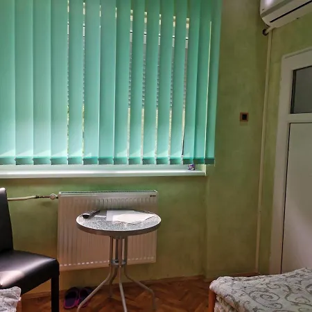 Guest Azucki Guest house