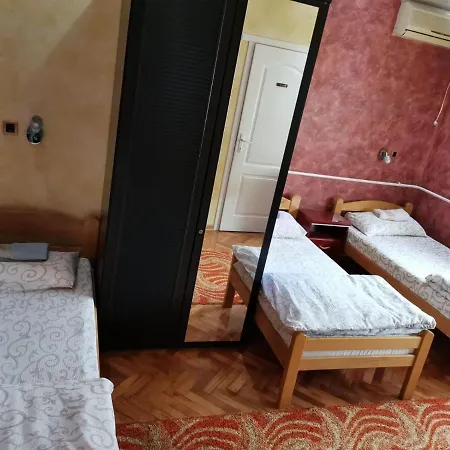 Guest house Guest Azucki Novi Becej